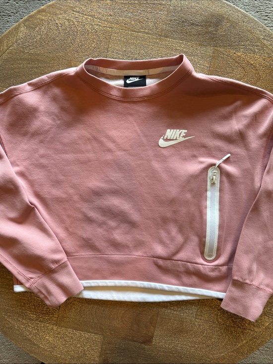 Nike Sweaters - Nike Women's Dusty Rose Crewneck Sweatshirt with White Accents size S